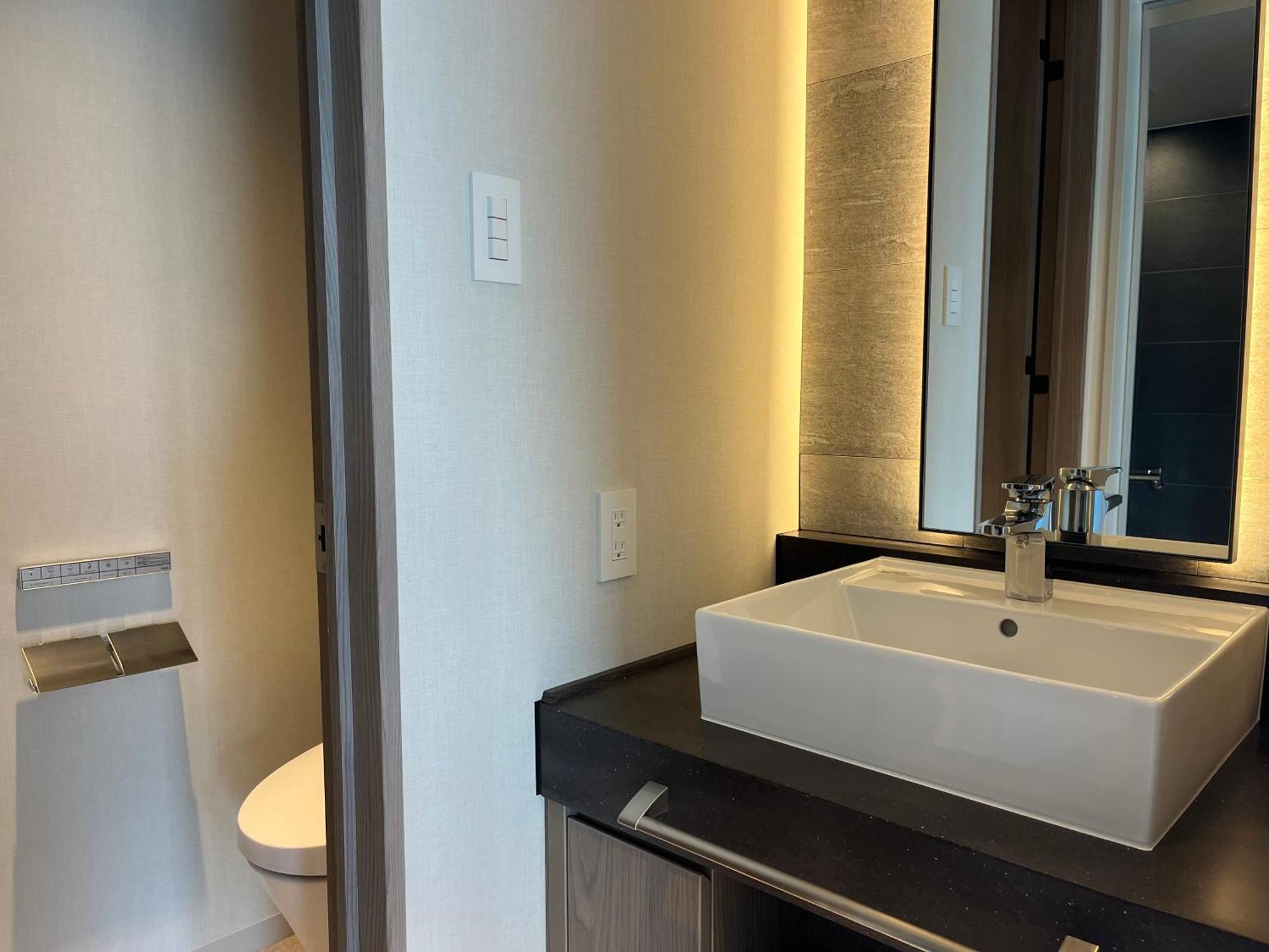 Hotel Emion Sapporo Bagian luar foto