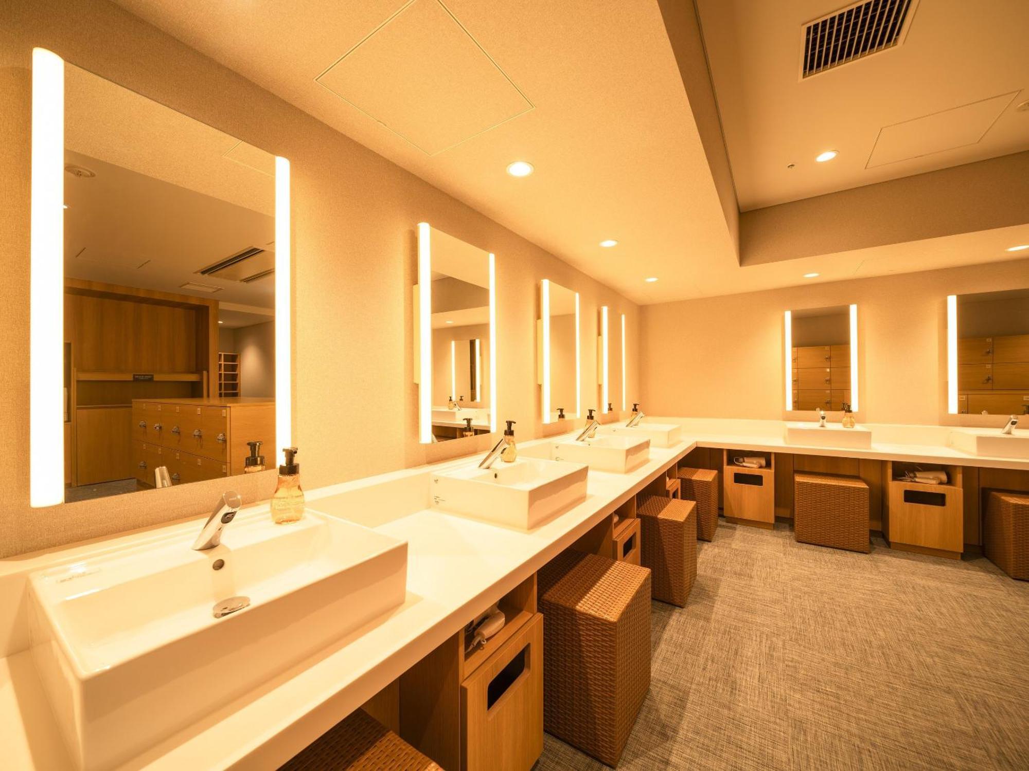 Hotel Emion Sapporo Bagian luar foto