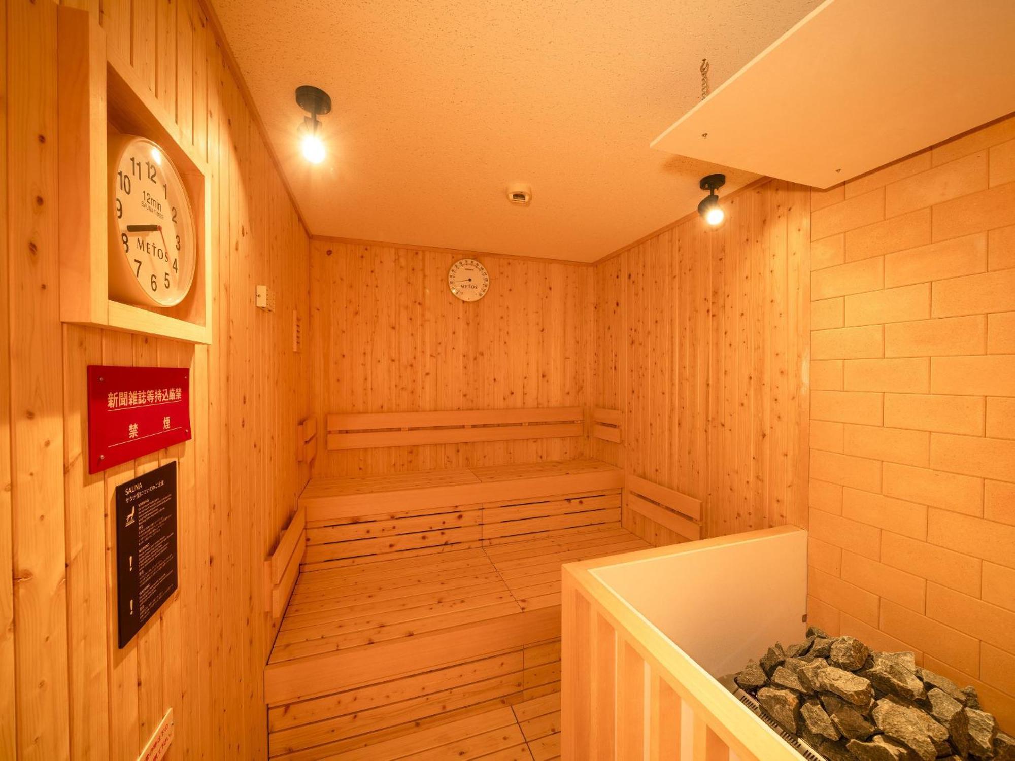 Hotel Emion Sapporo Bagian luar foto